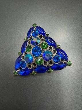 Vintage Art Deco Blue and Green Rhinestone Brooch #480UR